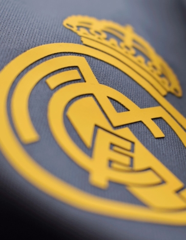 Chaqueta Real Madrid Plus Gold - Júnior