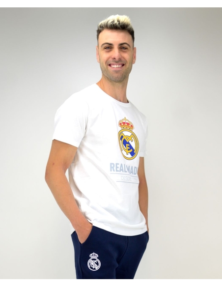 Camiseta blanca Real Madrid con escudo