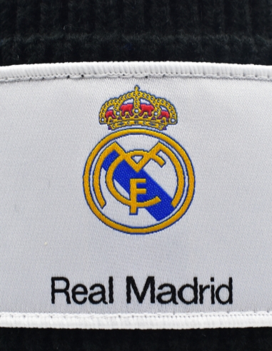 Gorro Real Madrid Negro con Parche...