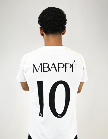 Camiseta Mbappé Real Madrid 2025/26 - Réplica Oficial
