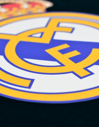 Camiseta Negra Real Madrid Legacy...